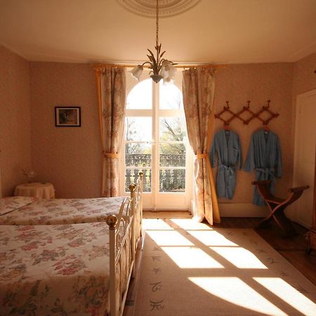 Bed and Breakfast Domaine De Sainte Anne Venoy Экстерьер фото