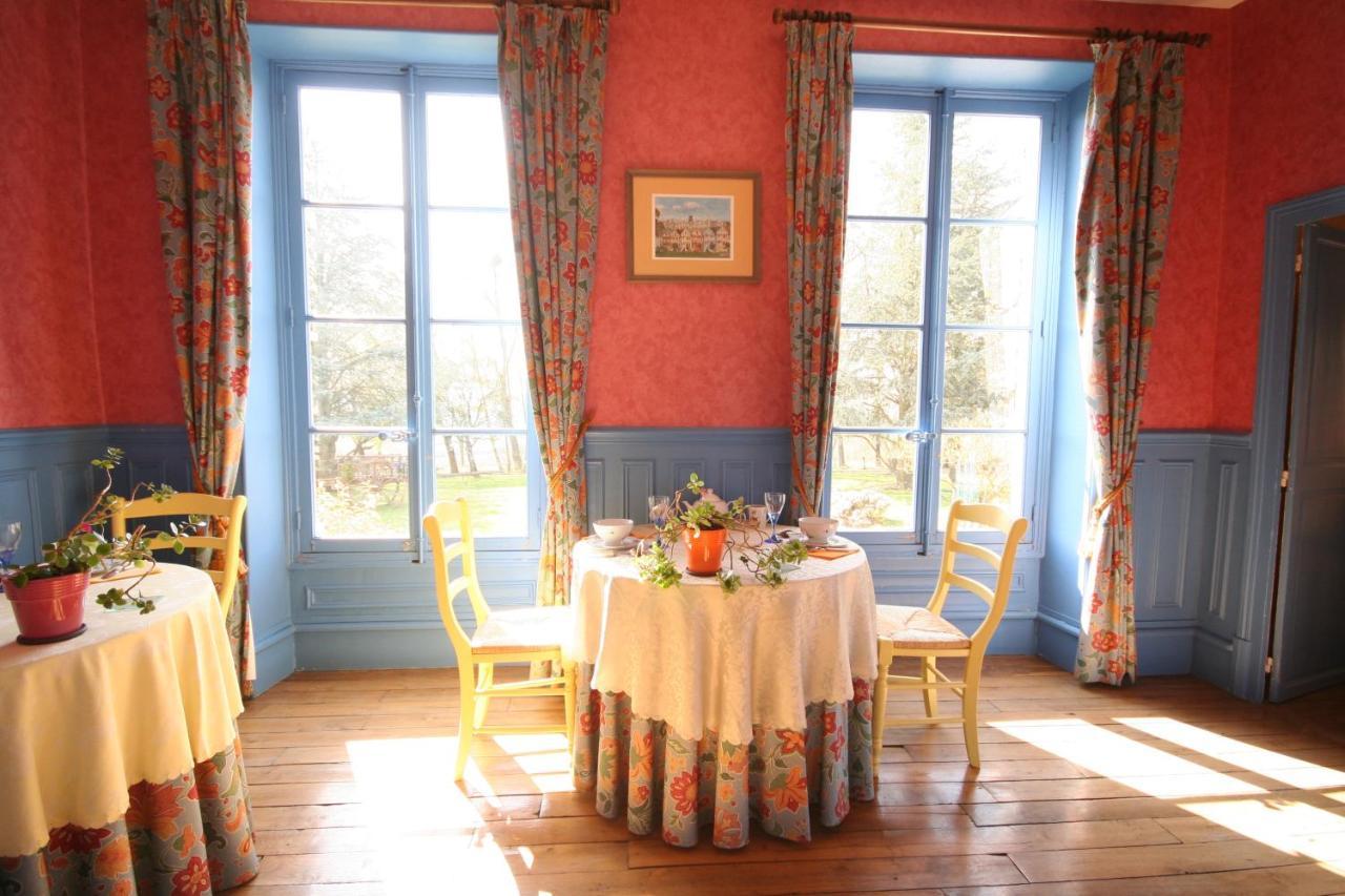 Bed and Breakfast Domaine De Sainte Anne Venoy Экстерьер фото